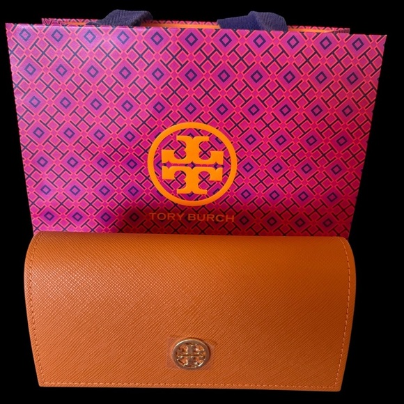 Tory Burch Accessories - Tory Burch Vibrant Orange Sunglasses Case & Lint Free Carrying Case